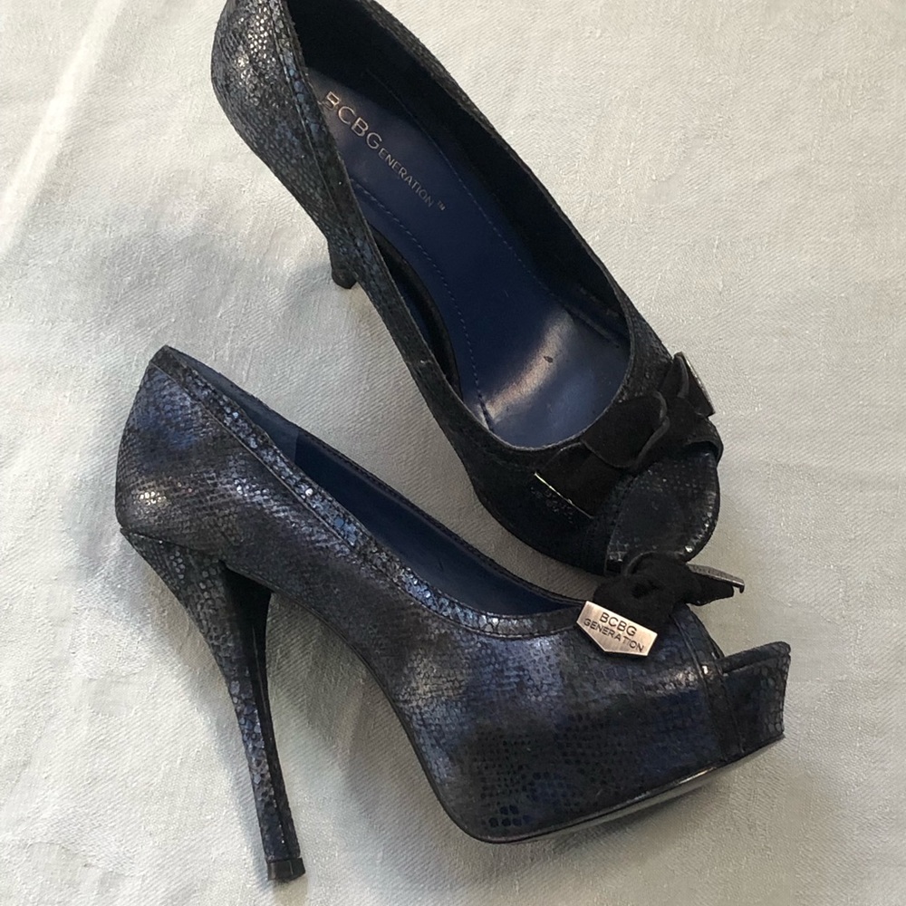 BCBG Generation pumps